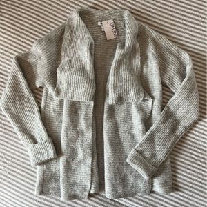 NWT Nine West Women’s (M) Sweater